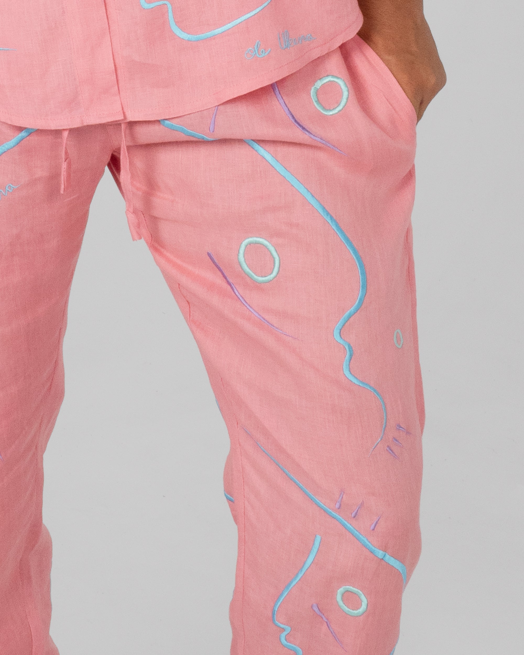 SOFT LOGIC Modular Unisex Linen Set