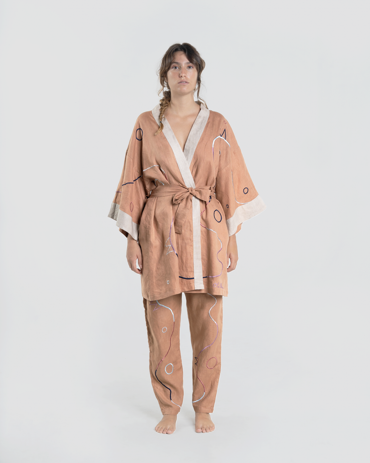 BROWN SUGAR CHICKEN modular unisex kimono set on linen grey
